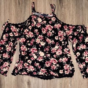American Eagle Floral Blouse